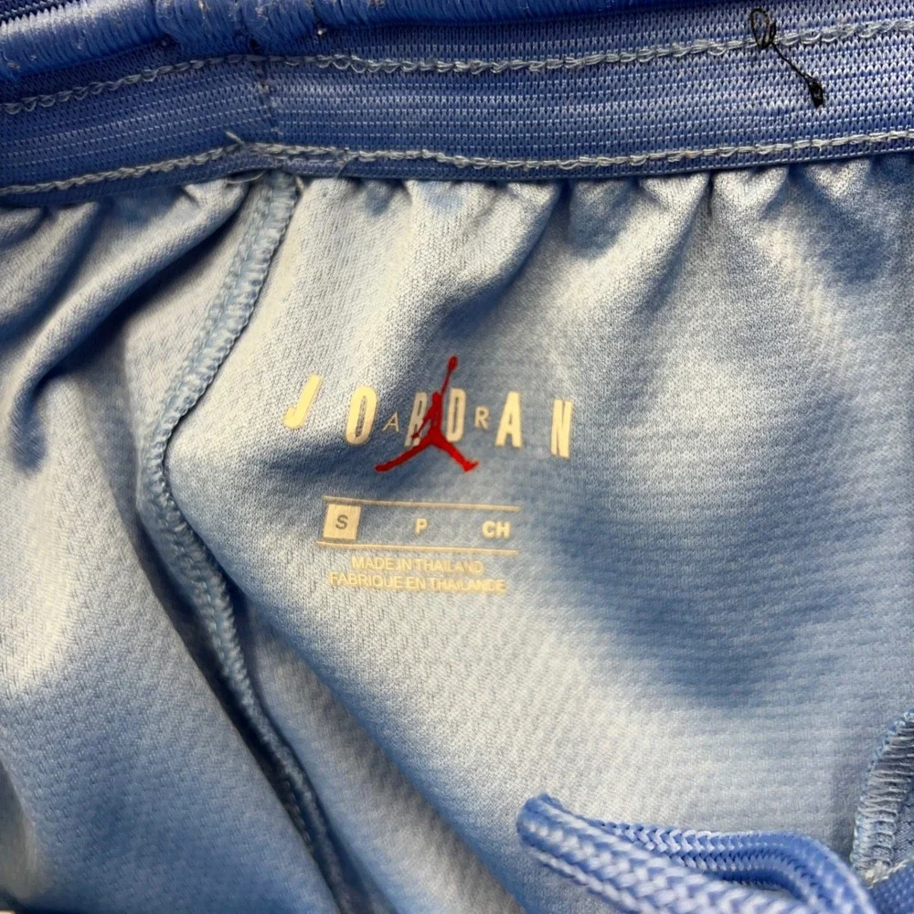 Jordan UNC Tar Heels Basketball Shorts Mens Small Blue Argyle Mesh 1952